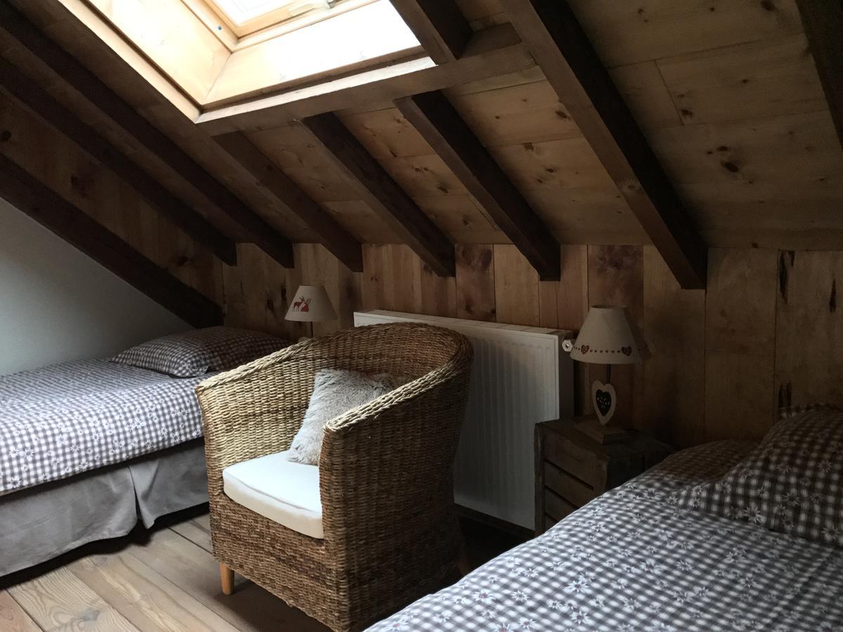 Bed and Breakfast La Cle Des Bois Ле-Бур-д'Уазан Экстерьер фото