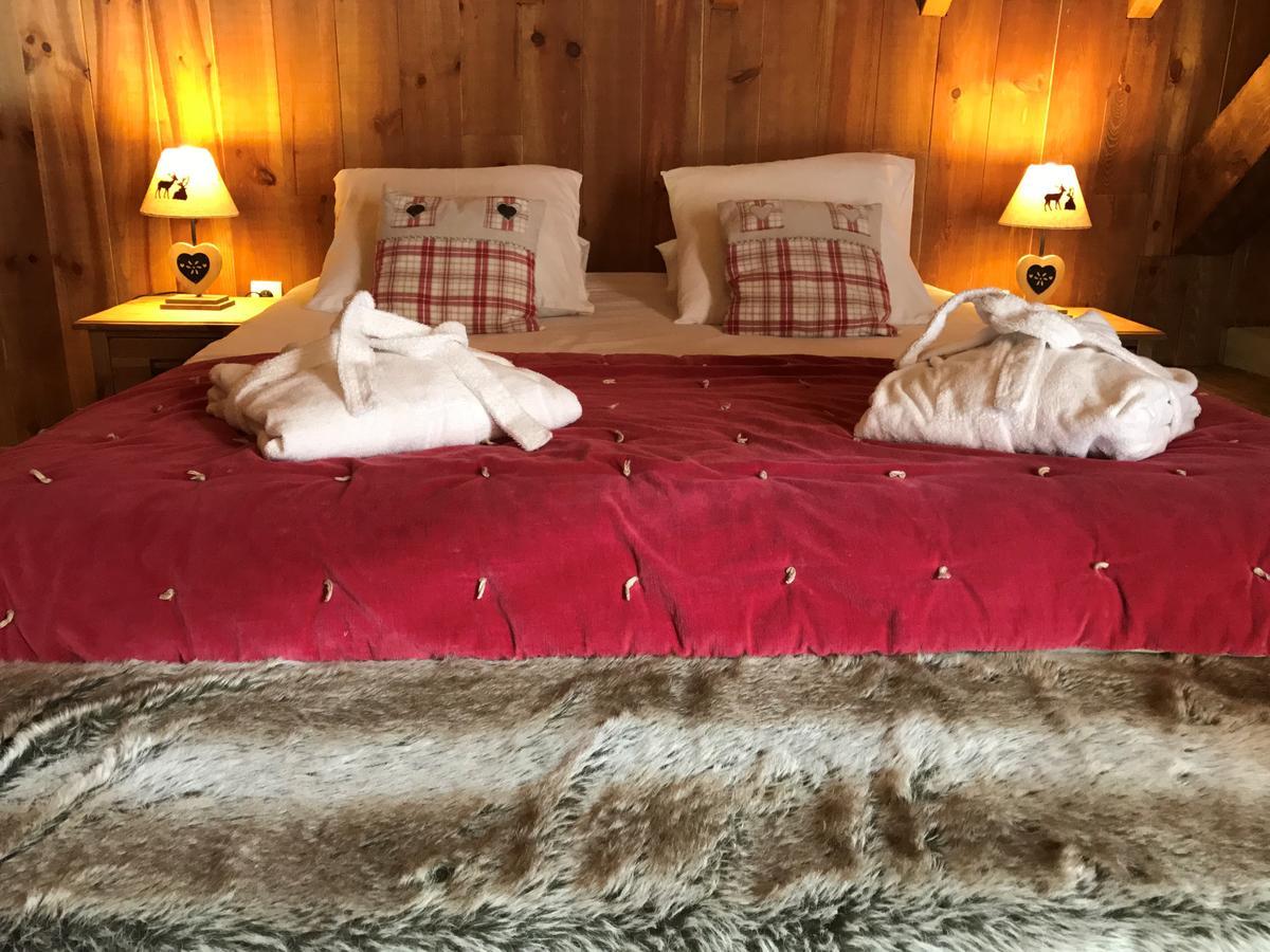 Bed and Breakfast La Cle Des Bois Ле-Бур-д'Уазан Экстерьер фото